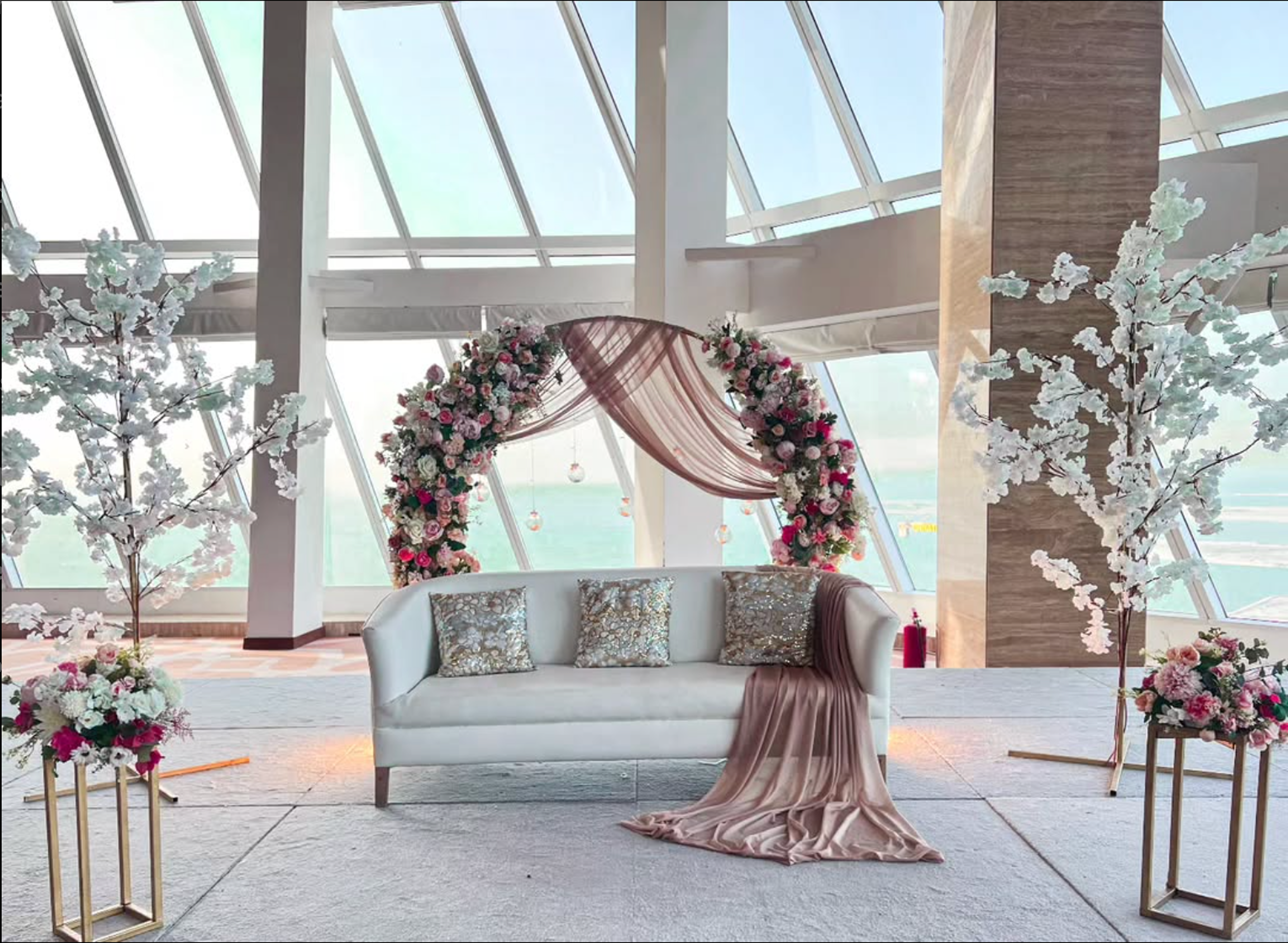 Venues & Decor